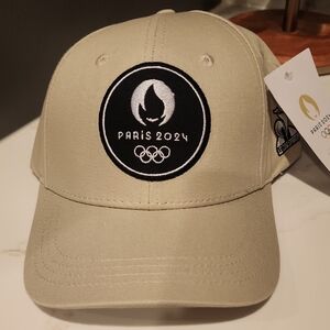 Le Coq Sportif Beige Cap with Logo